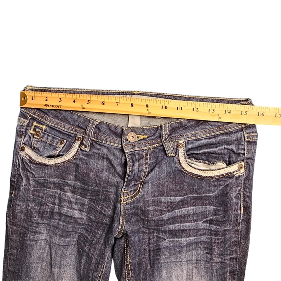 COPY - Charlotte Russe Everyday Boot jeans sz 4 - Picture 9 of 12